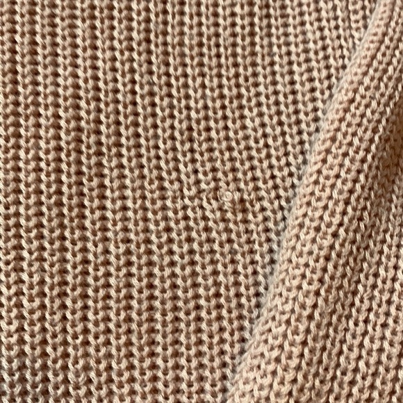 Forever 21 Knit Sweater - Picture 2 of 6